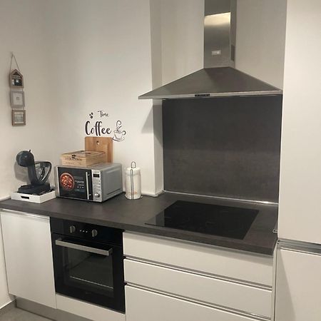 Deluxe Apartment Self Check In Parking Cenova Dış mekan fotoğraf