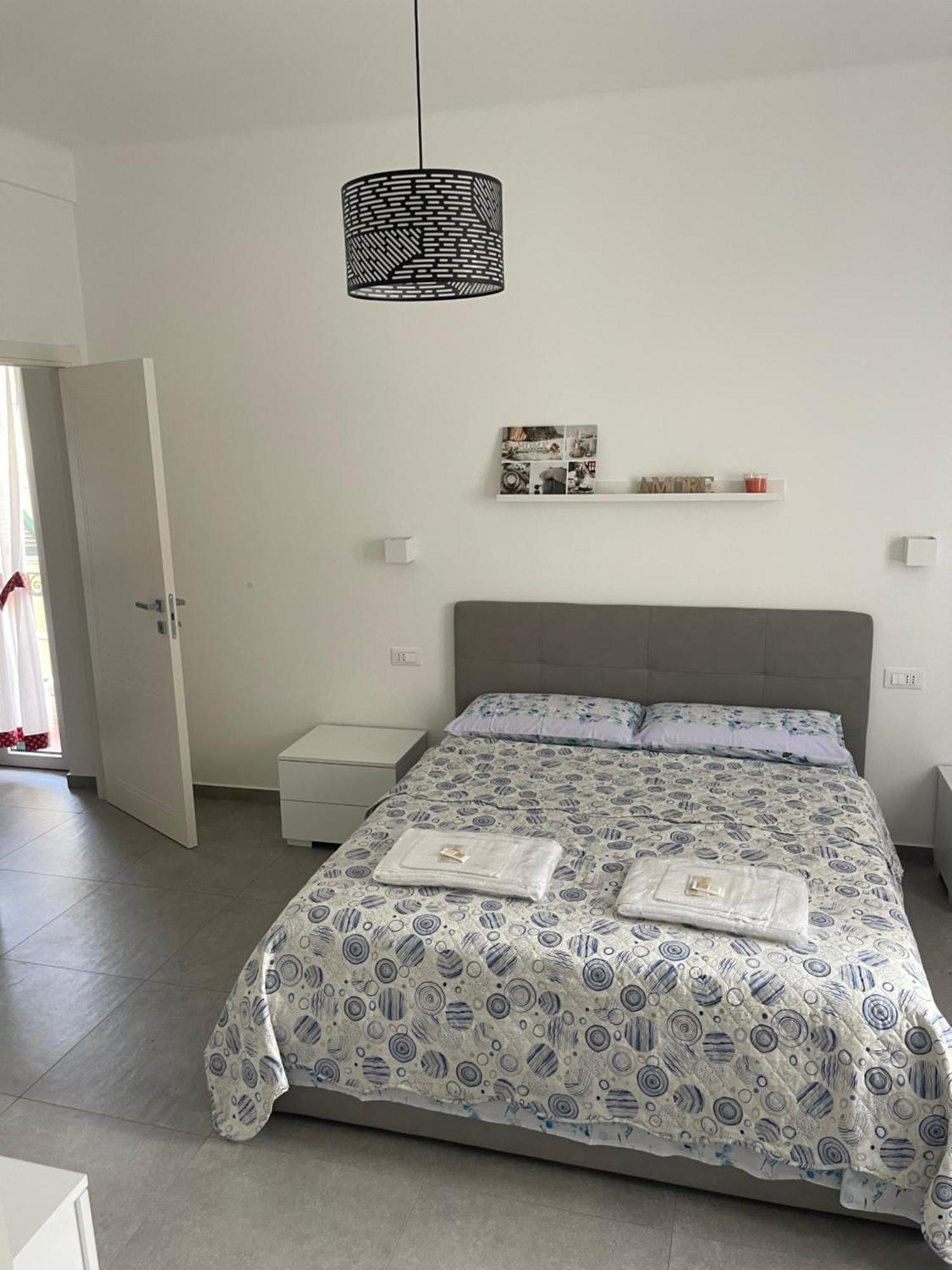 Deluxe Apartment Self Check In Parking Cenova Dış mekan fotoğraf