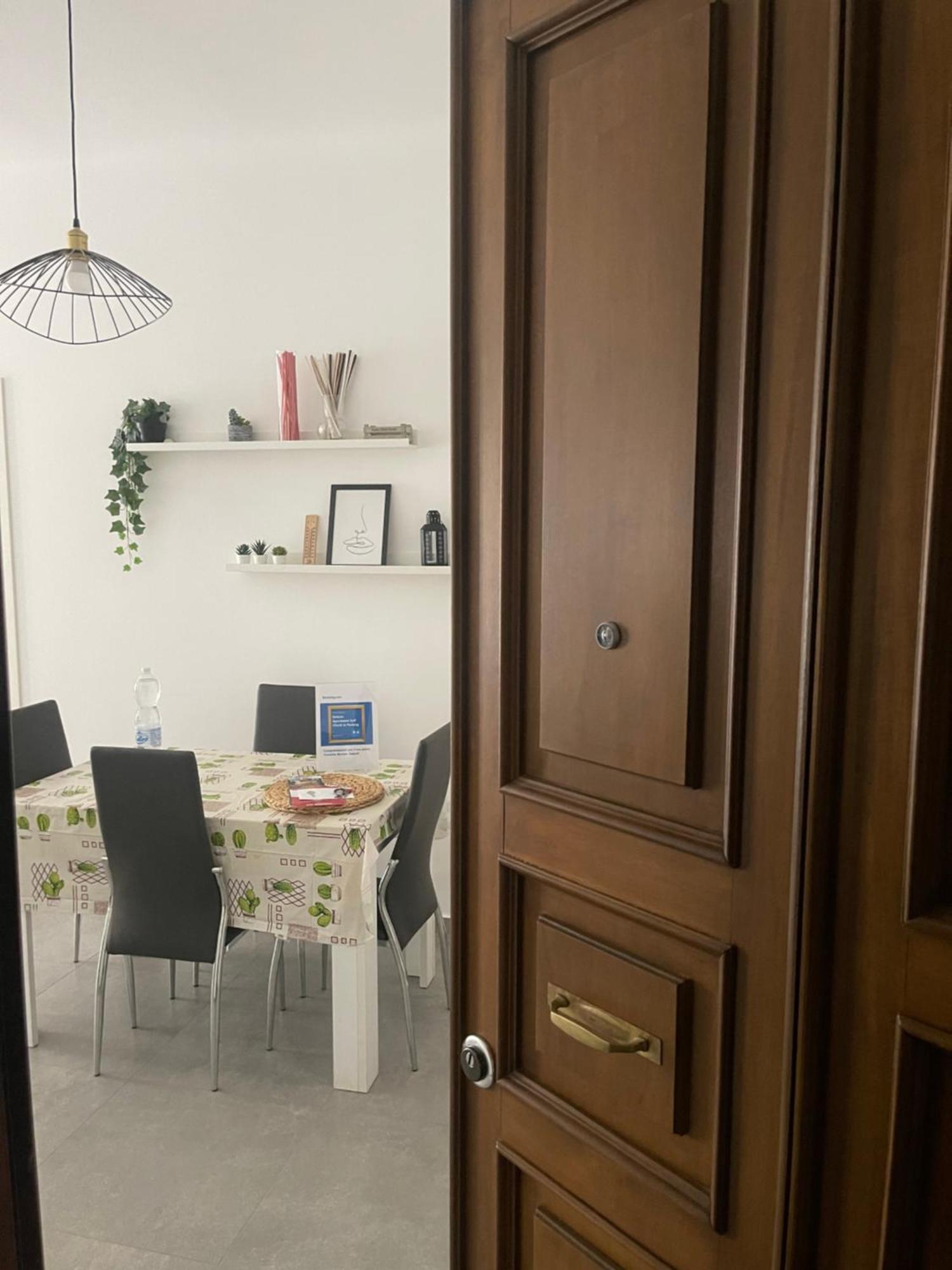 Deluxe Apartment Self Check In Parking Cenova Dış mekan fotoğraf